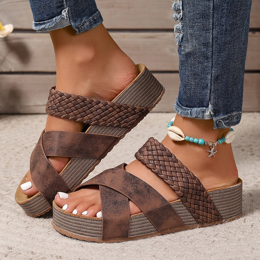 Aira | Orthopedic Sandals With Style