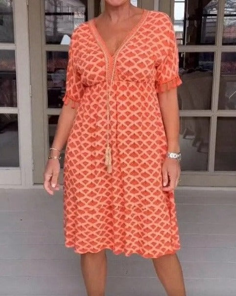 Ana | Comfortable Loose Fit V-Neck Midi Dress